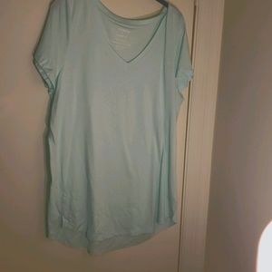 NWT Torrid mint v neck classic fit tee 1x